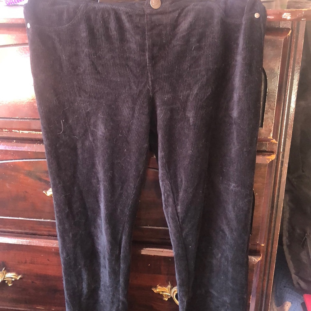 Black corduroy leggings by Selena Gomez